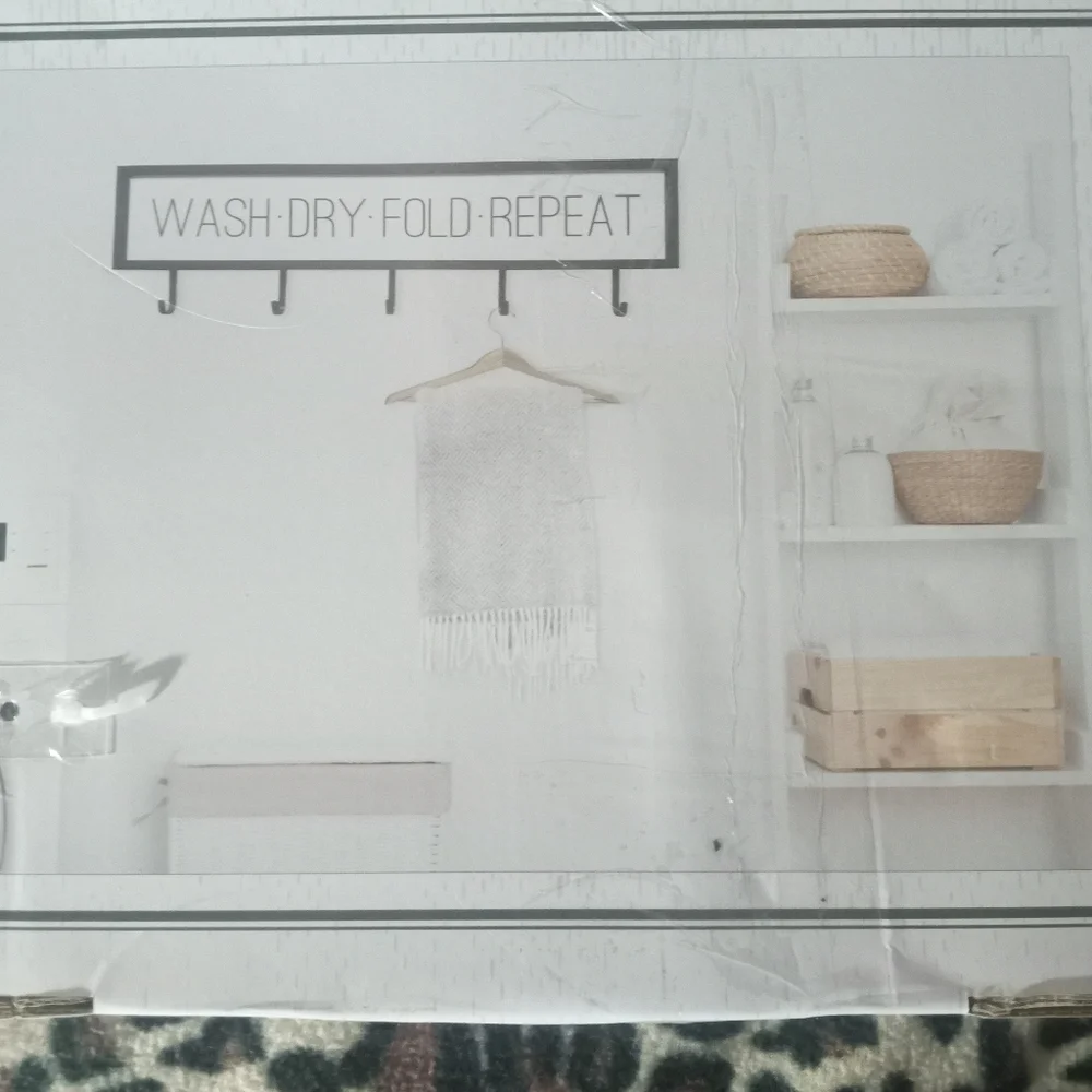 Decorative Hook Rack - Picture 4 of 4